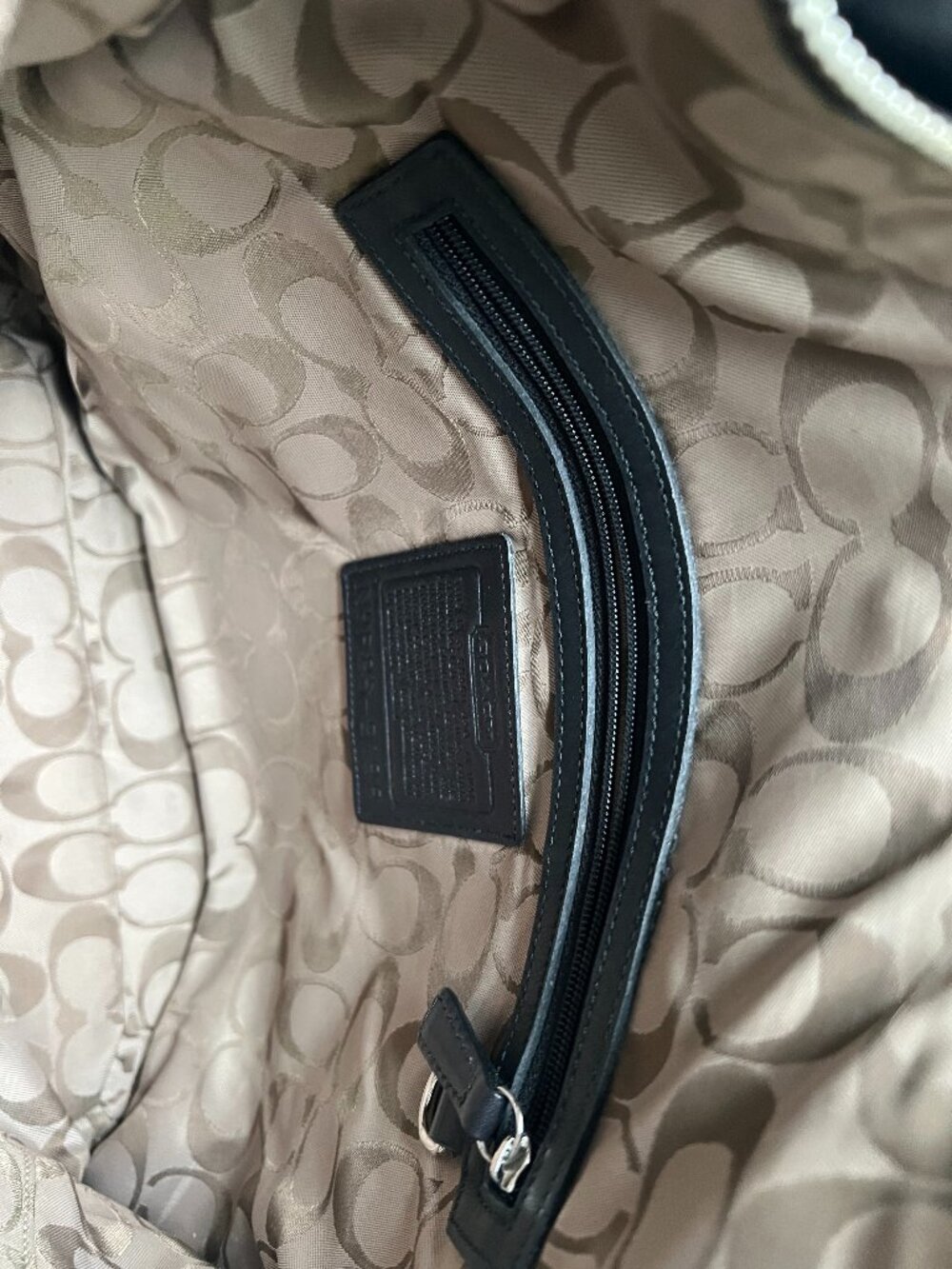 Coach womens black leather handbag - Picture 3 of 5